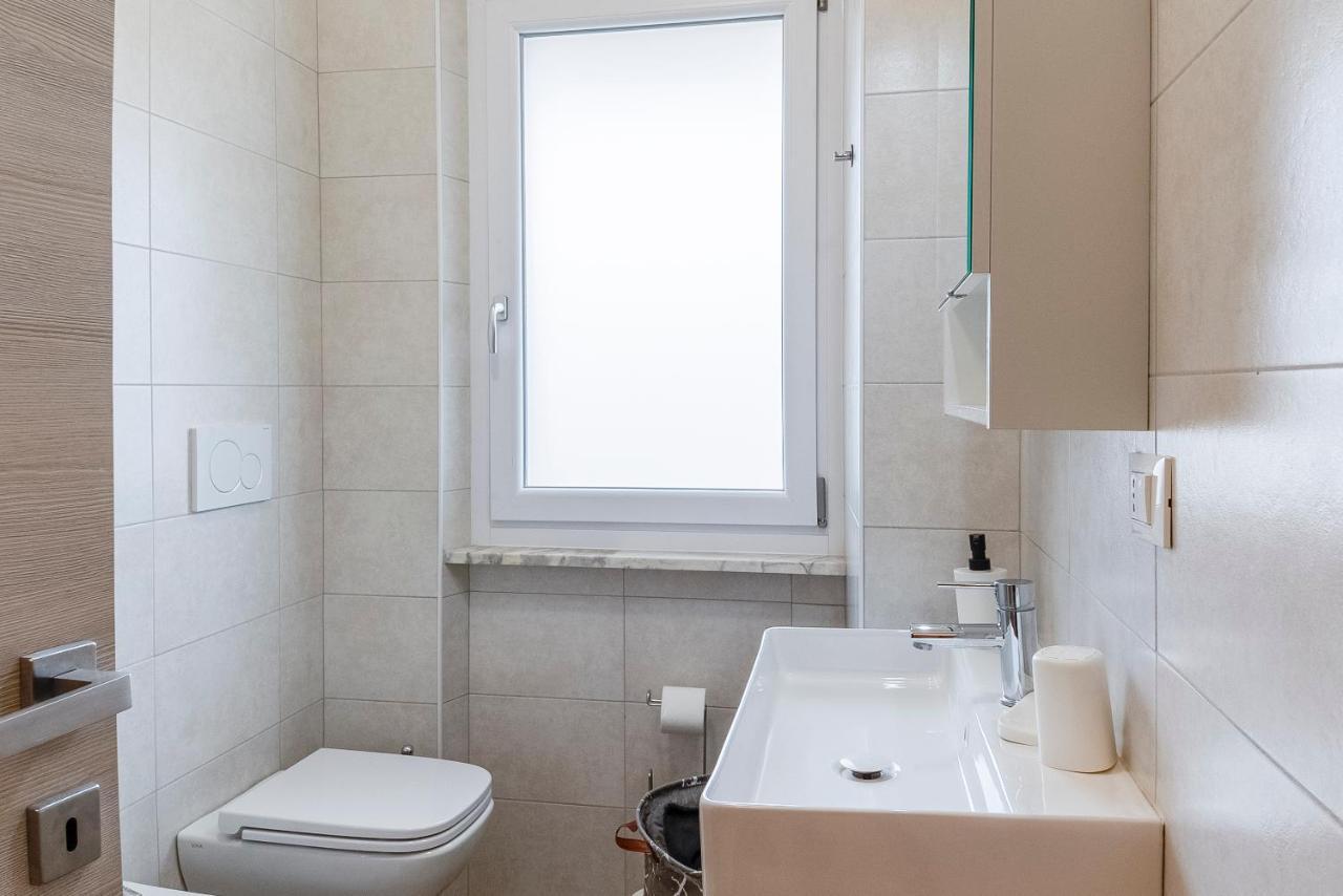 Il Gattino Di Porto - Apt 5 - Bilocale Terrazzo Piscina インペリア エクステリア 写真